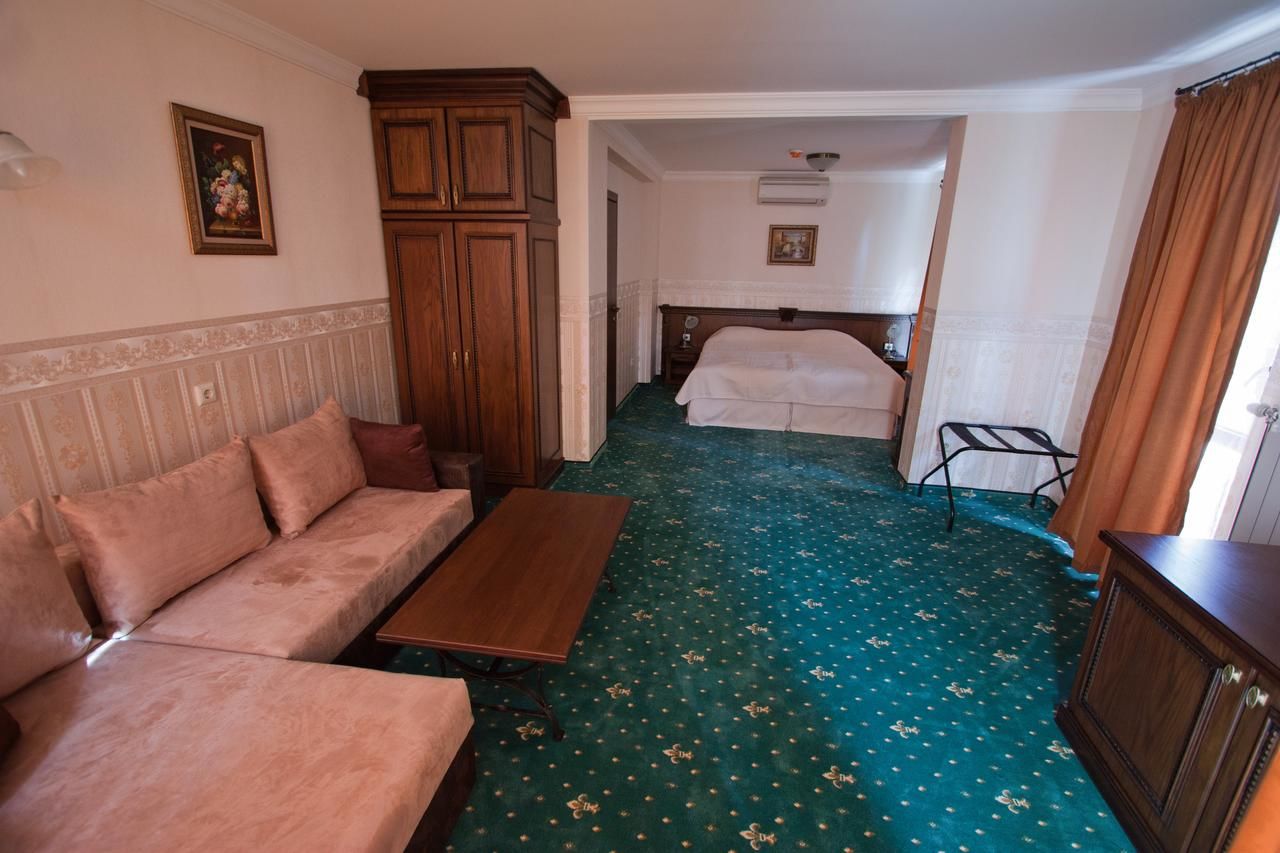 Отель Amsterdam Hotel София